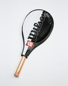 威尔胜红黑色SixOne Comp TNS有线网球拍评测